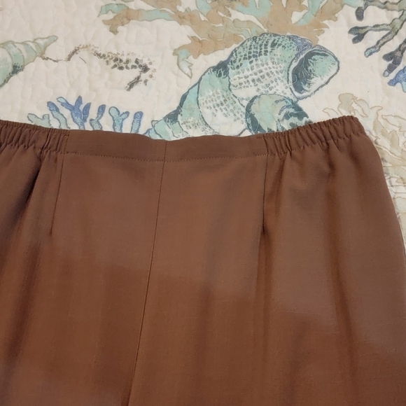 Draper's & Damon's pant suit - Picture 6 of 6